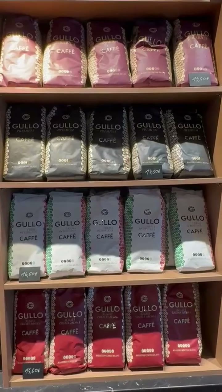 Gullo Kaffee im Regal